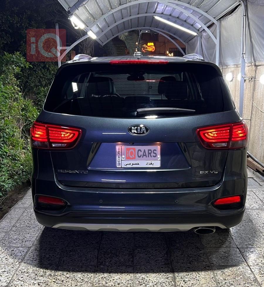 كيا سورينتو